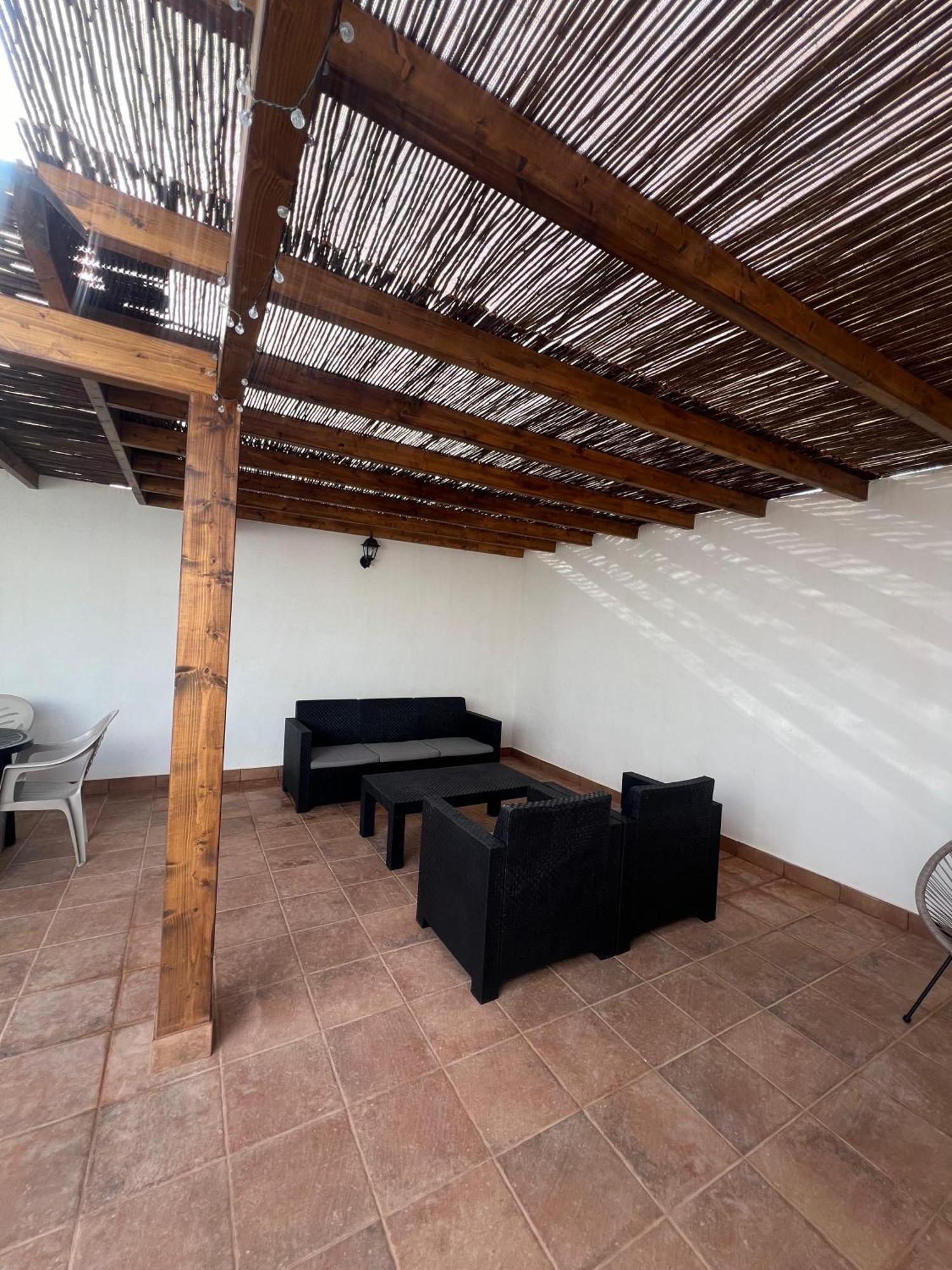 Apartamentos Violante Tuineje エクステリア 写真